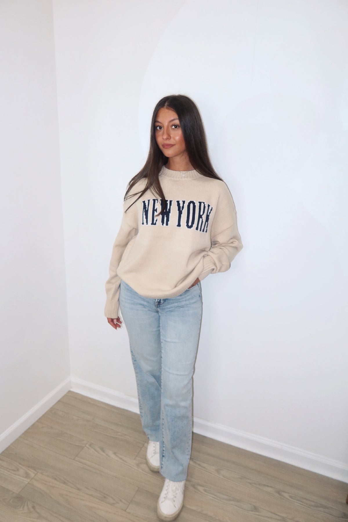 New York KNIT SWEATER